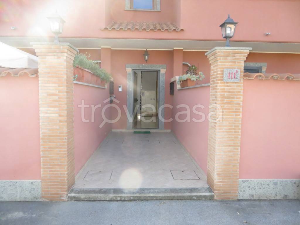 appartamento in vendita a Fiumicino in zona Isola Sacra