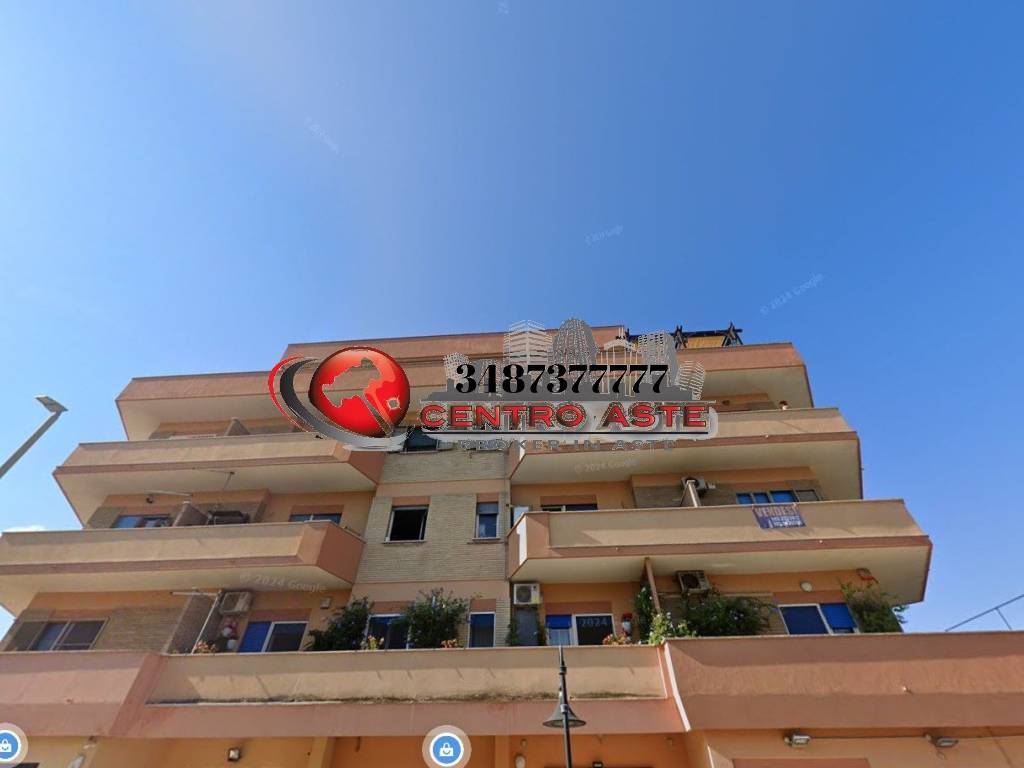 appartamento in vendita a Fiumicino in zona Isola Sacra