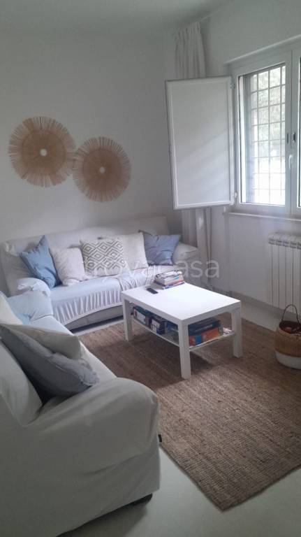 casa indipendente in vendita a Fiumicino in zona Fregene