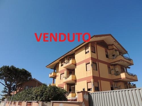 appartamento in vendita a Fiumicino in zona Isola Sacra