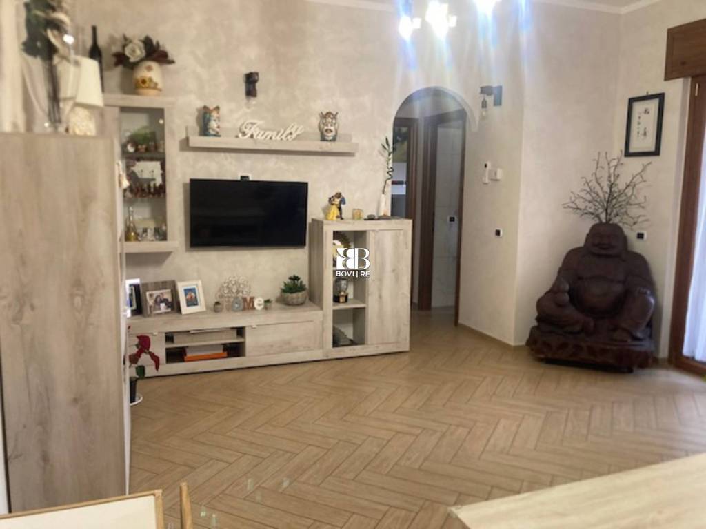 appartamento in vendita a Fiumicino in zona Isola Sacra