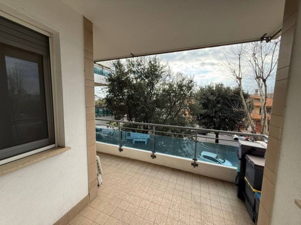 appartamento in vendita a Fiumicino in zona Isola Sacra