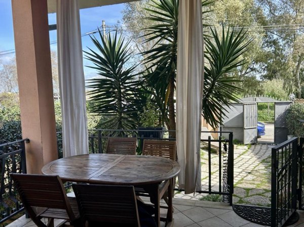 casa indipendente in vendita a Fiumicino in zona Fregene