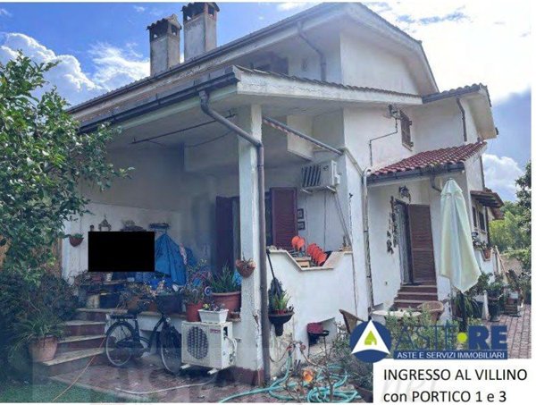 casa indipendente in vendita a Fiumicino in zona Fregene