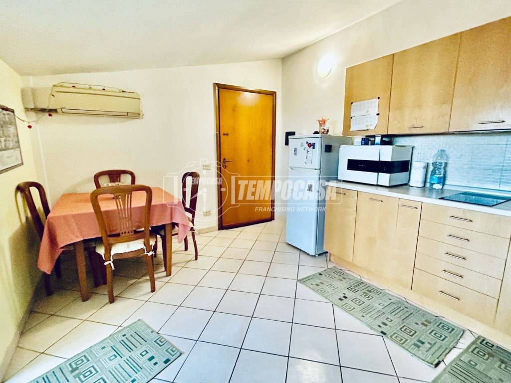 appartamento in vendita a Fiumicino in zona Palidoro