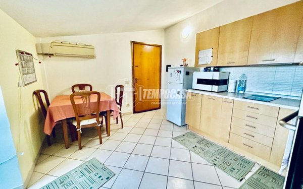 appartamento in vendita a Fiumicino in zona Palidoro