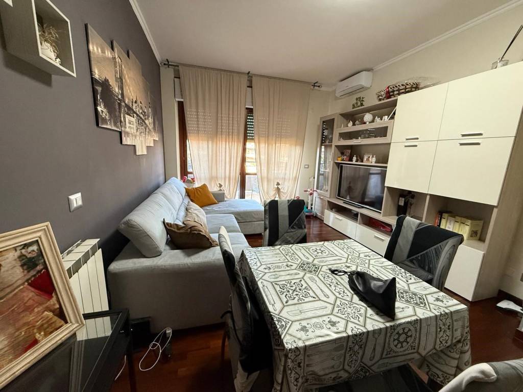 appartamento in vendita a Fiumicino in zona Isola Sacra