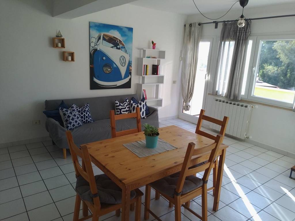 appartamento in vendita a Fiumicino in zona Fregene