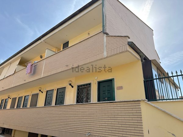 appartamento in vendita a Fiumicino in zona Isola Sacra
