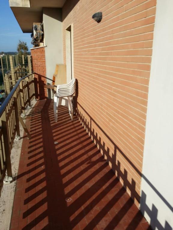 appartamento in vendita a Fiumicino in zona Passo Oscuro