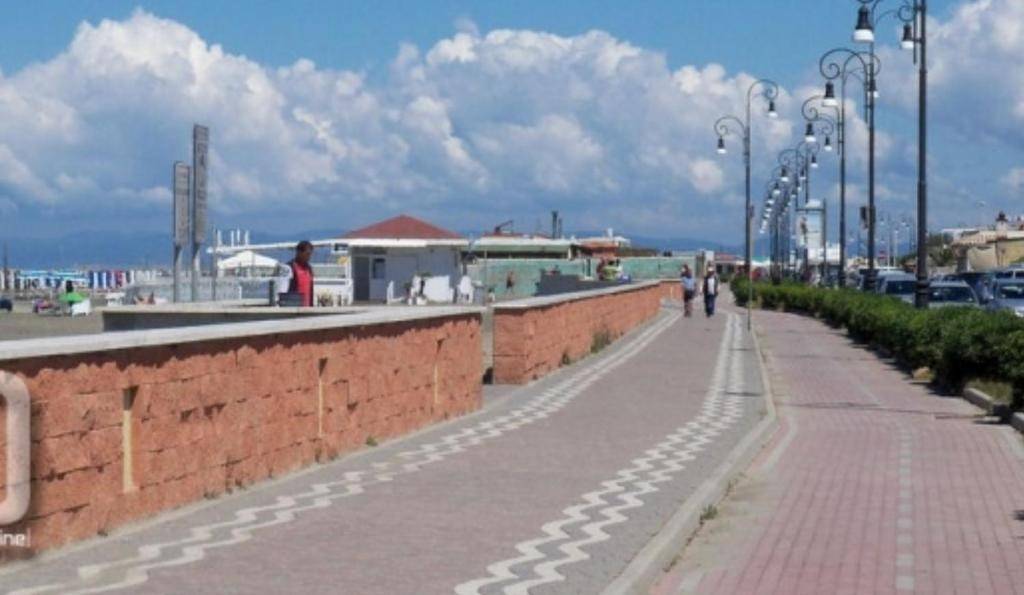 appartamento in vendita a Fiumicino in zona Isola Sacra