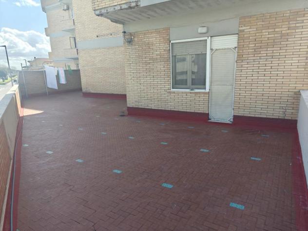 appartamento in vendita a Fiumicino in zona Isola Sacra