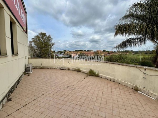 appartamento in vendita a Fiumicino in zona Palidoro