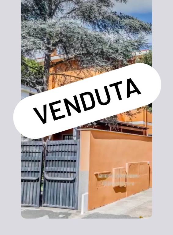 casa indipendente in vendita a Fiumicino in zona Fregene