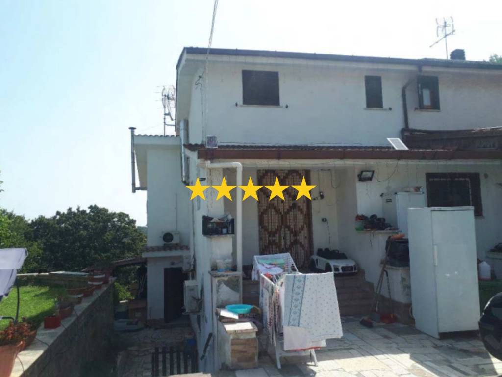 appartamento in vendita a Fiumicino in zona Aranova