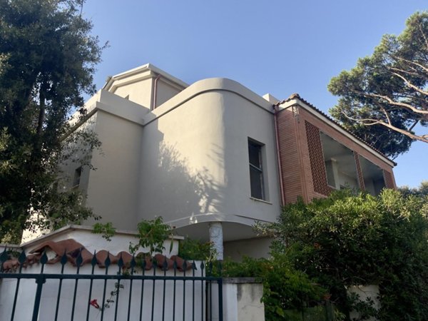 casa indipendente in vendita a Fiumicino in zona Fregene
