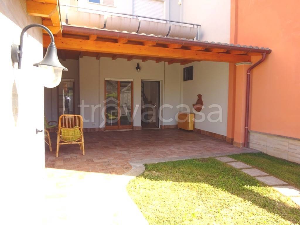 casa indipendente in vendita a Fiumicino in zona Fregene
