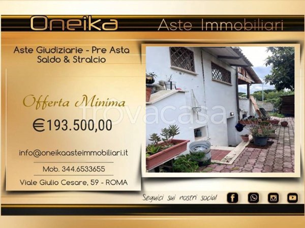 casa indipendente in vendita a Fiumicino in zona Fregene