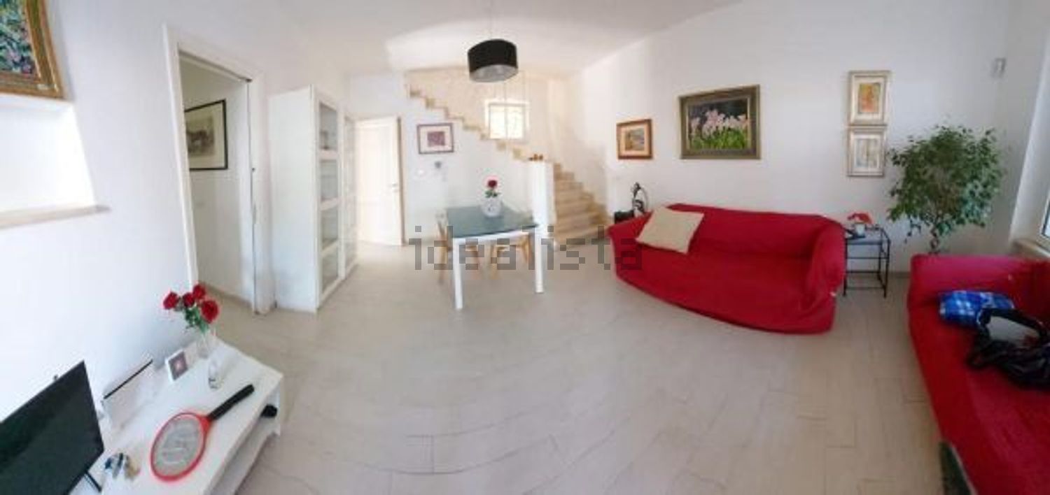 casa indipendente in vendita a Fiumicino in zona Fregene
