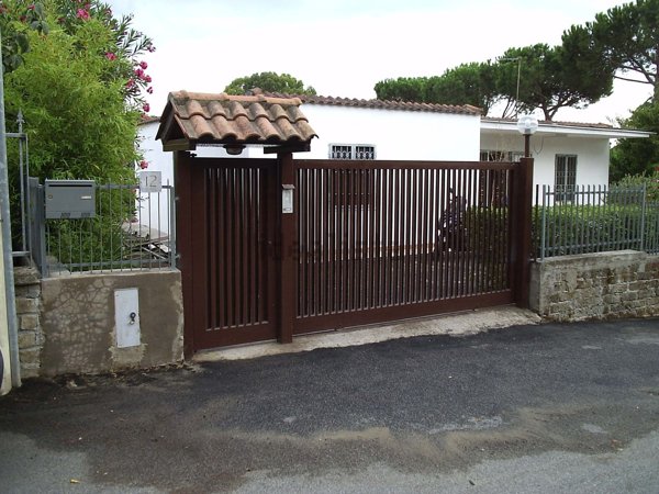 casa indipendente in vendita a Fiumicino