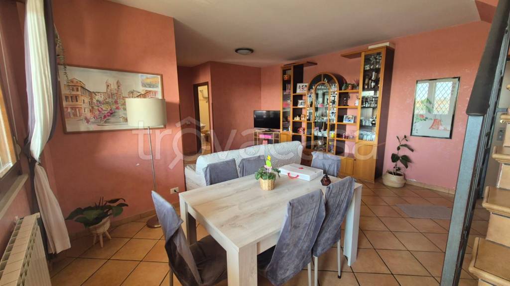 appartamento in vendita a Fiumicino in zona Isola Sacra
