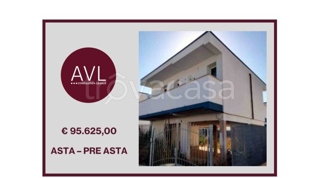 casa indipendente in vendita a Fiumicino