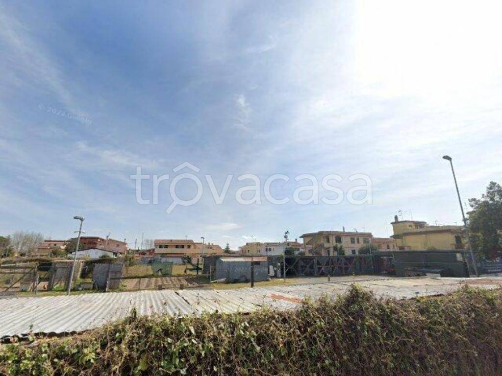 appartamento in vendita a Fiumicino in zona Isola Sacra