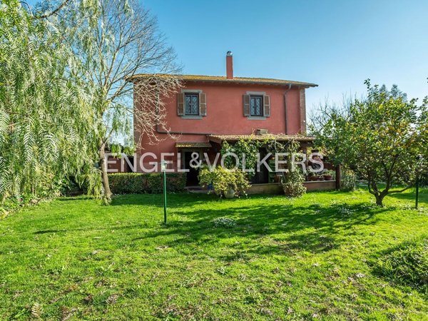 casa indipendente in vendita a Fiumicino in zona Maccarese