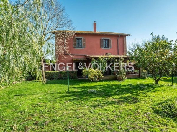 casa indipendente in vendita a Fiumicino in zona Maccarese