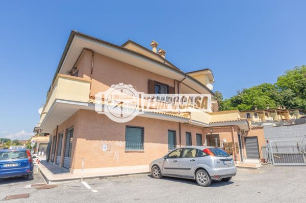 appartamento in vendita a Fiumicino in zona Aranova