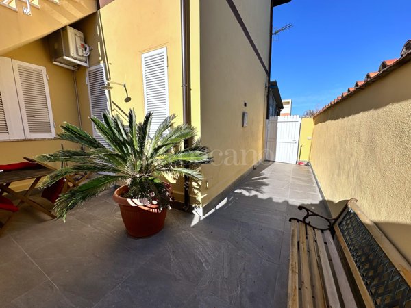 appartamento in vendita a Fiumicino in zona Fregene
