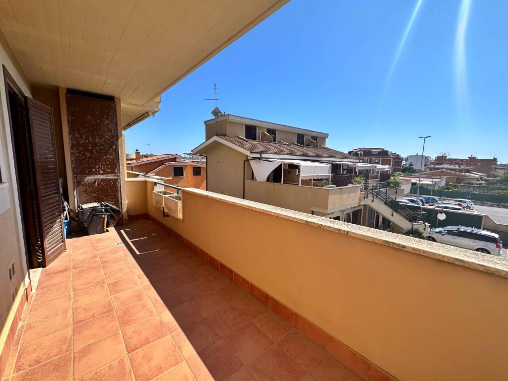 appartamento in vendita a Fiumicino in zona Passo Oscuro