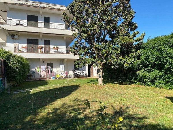 appartamento in vendita a Fiumicino in zona Aranova