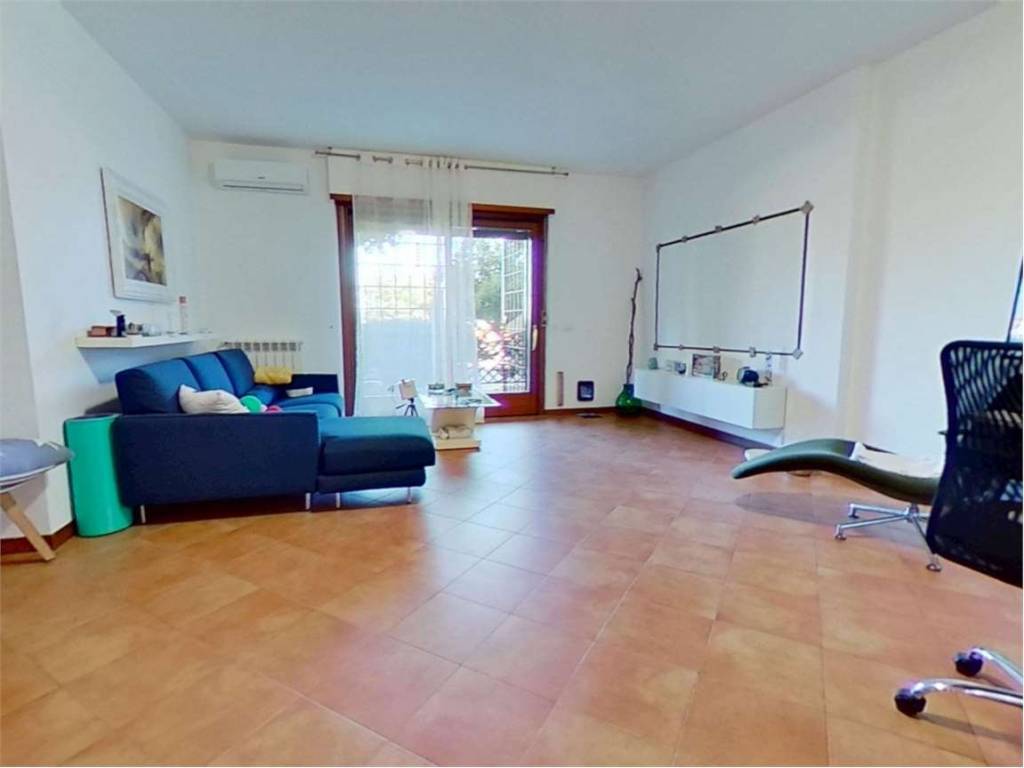appartamento in vendita a Fiumicino in zona Palidoro