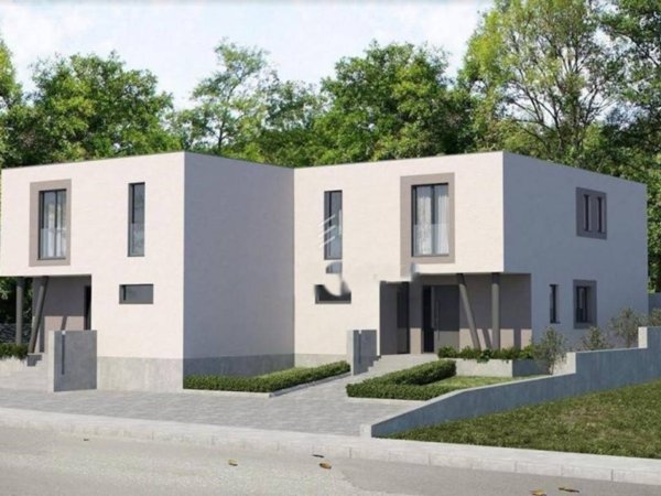 appartamento in vendita a Fiumicino in zona Isola Sacra