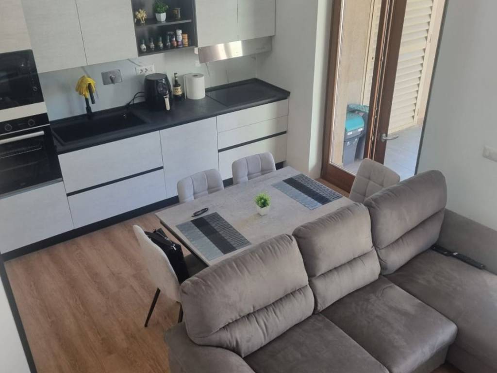 appartamento in vendita a Fiumicino in zona Aranova