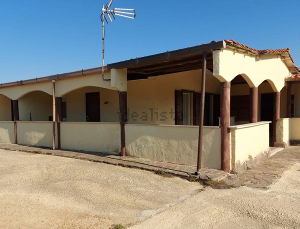 appartamento in vendita a Fiumicino in zona Focene