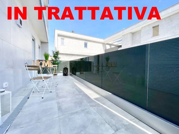 appartamento in vendita a Fiumicino in zona Isola Sacra