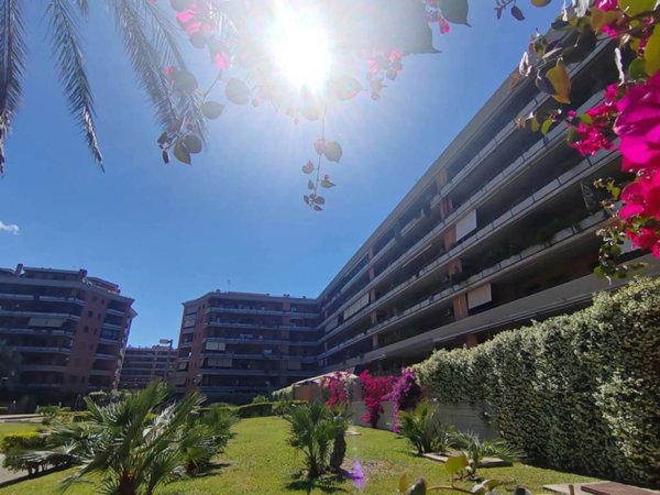 appartamento in vendita a Fiumicino in zona Isola Sacra