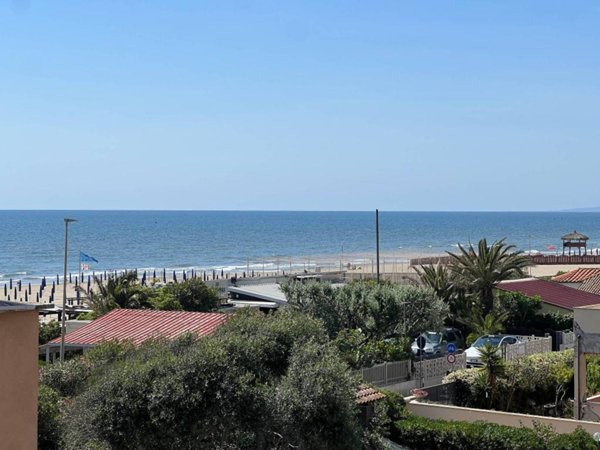 appartamento in vendita a Fiumicino in zona Palidoro