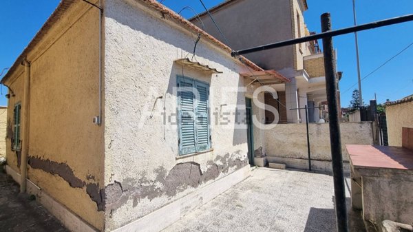 appartamento in vendita a Fiumicino in zona Isola Sacra