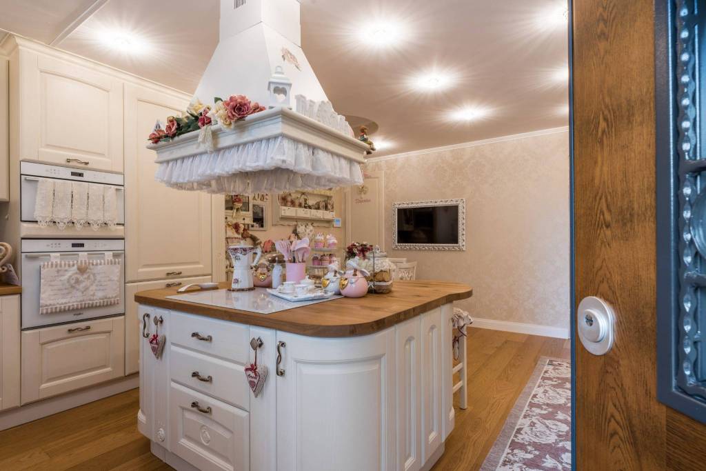 casa indipendente in vendita a Fiumicino in zona Isola Sacra