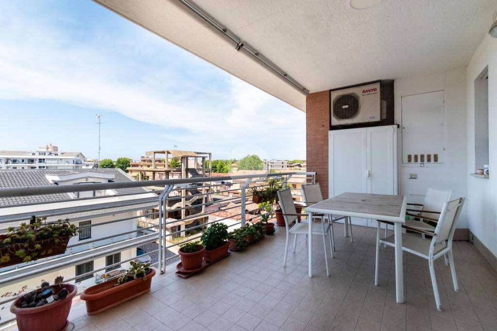 appartamento in vendita a Fiumicino