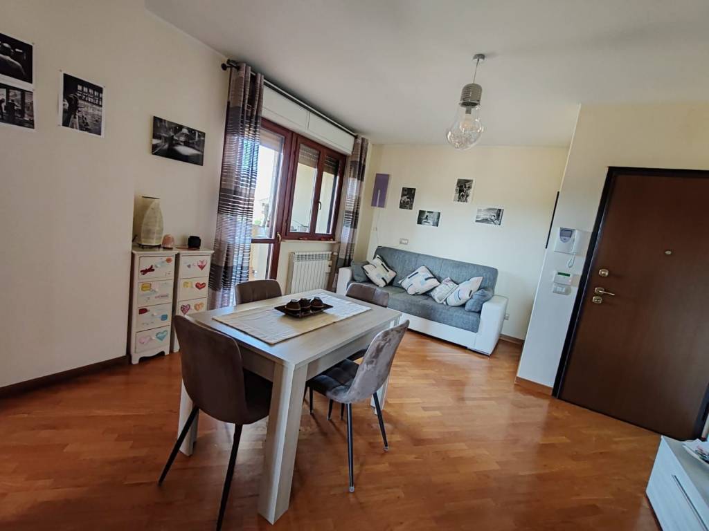 appartamento in vendita a Fiumicino in zona Passo Oscuro
