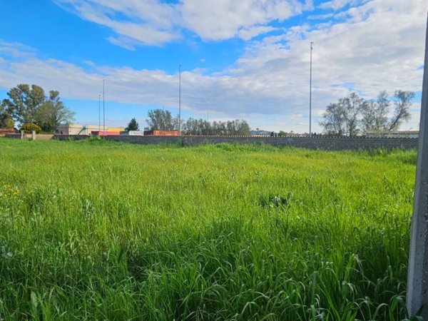 terreno agricolo in vendita a Fiumicino in zona Fregene