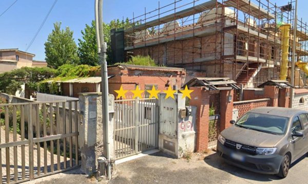 appartamento in vendita a Fiumicino in zona Isola Sacra