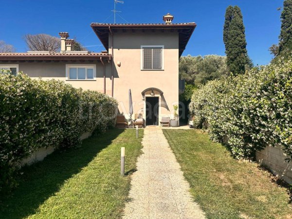 villa in vendita a Fiumicino in zona Maccarese
