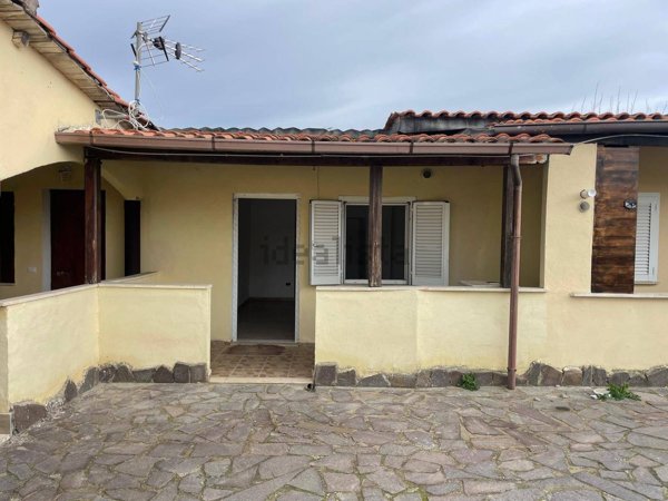 appartamento in vendita a Fiumicino in zona Focene