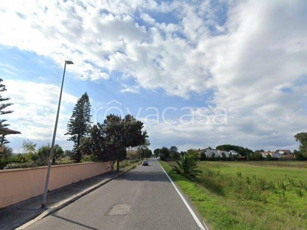 terreno agricolo in vendita a Fiumicino in zona Isola Sacra