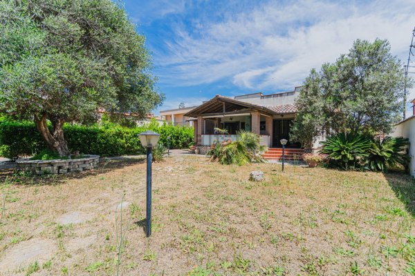 casa indipendente in vendita a Fiumicino